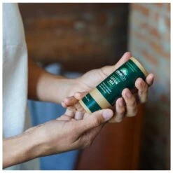 Crème ClimbOn Co Lotion Bar Original 2 Oz -Camping En Plein Air 77eda34e08798a7ef00f2d03cf46efbafe57fe12 E23CLIBACC368177 BDIA0703676 902