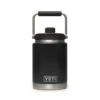 Gourde Yeti Cruche Rambler 1/2 Gallon (1,9L) Black 1 Gourde Yeti Cruche Rambler 1/2 Gallon (1,9L) Black -Camping En Plein Air e1f1d651d2b75a4c416fd84ea5e78f574b3855a0 E22YETIACC88022 YETI0102240 1